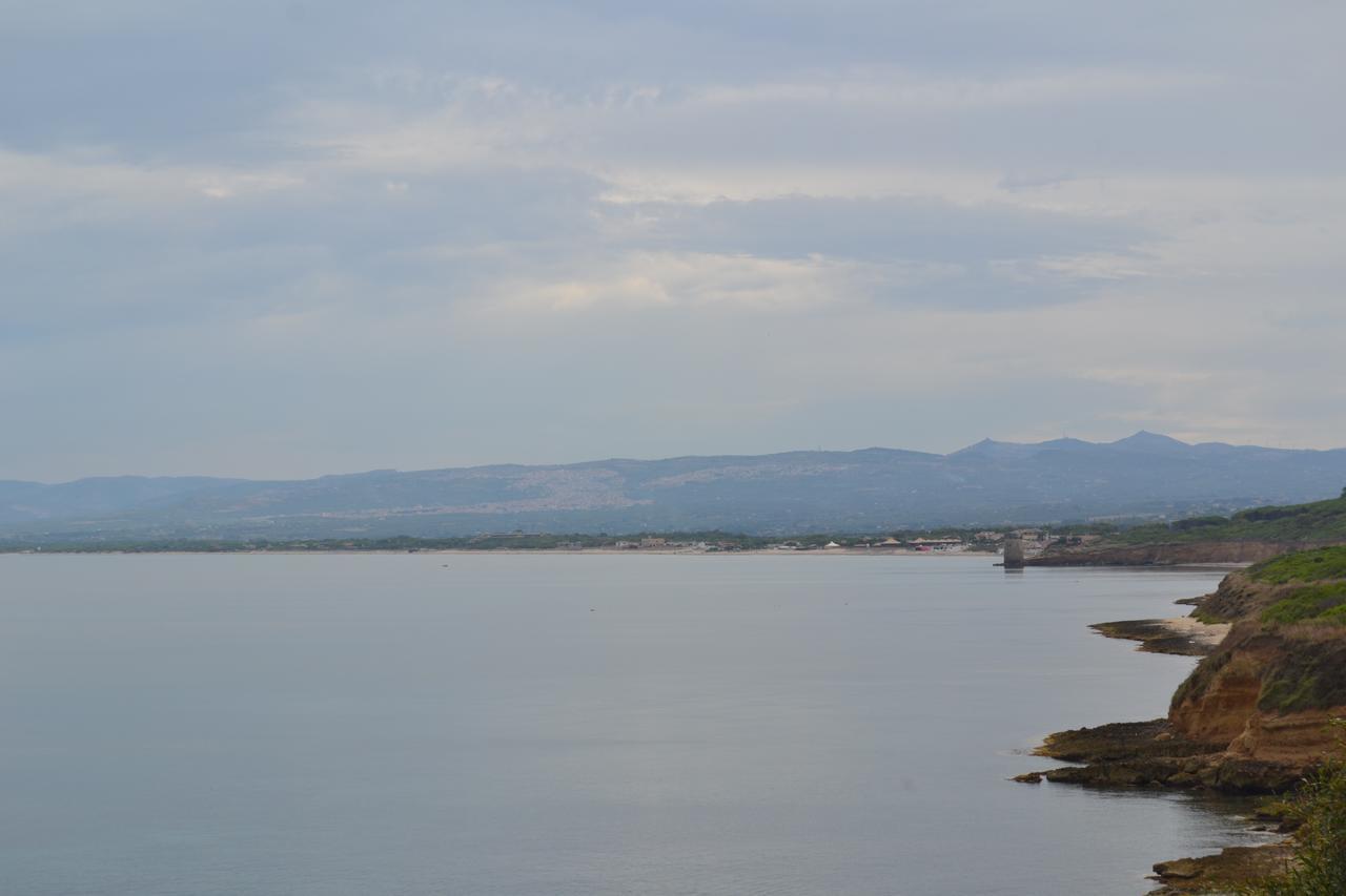 Miramare Struttura Sulla Spiaggia Platamona Exterior foto